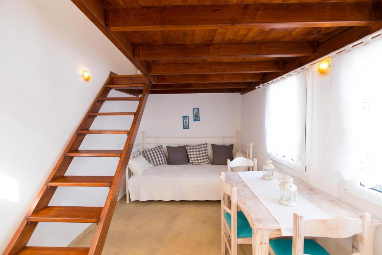 Aelia Suites Akrotírion 외부 사진