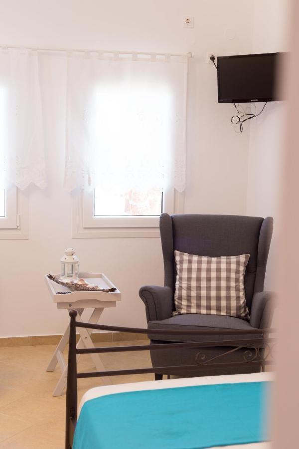 Aelia Suites Akrotírion 외부 사진